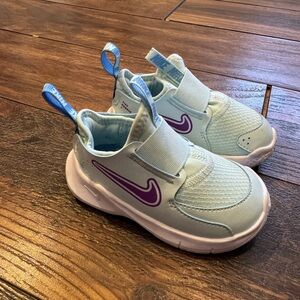 Nike Kids Sneakers in Light Blue and Purple